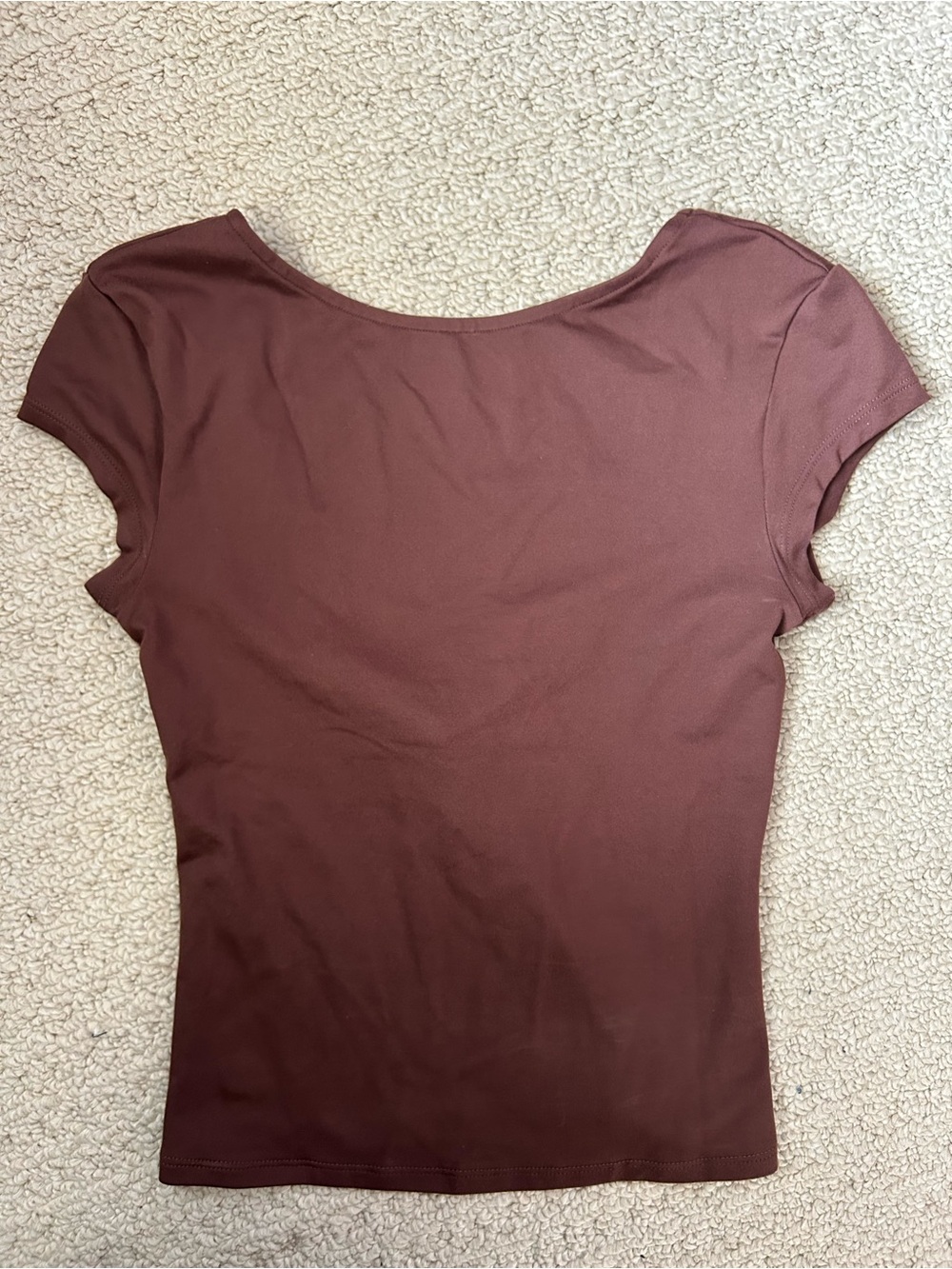 ALO Yoga Back For More Short Sleeve Top - Brownstone